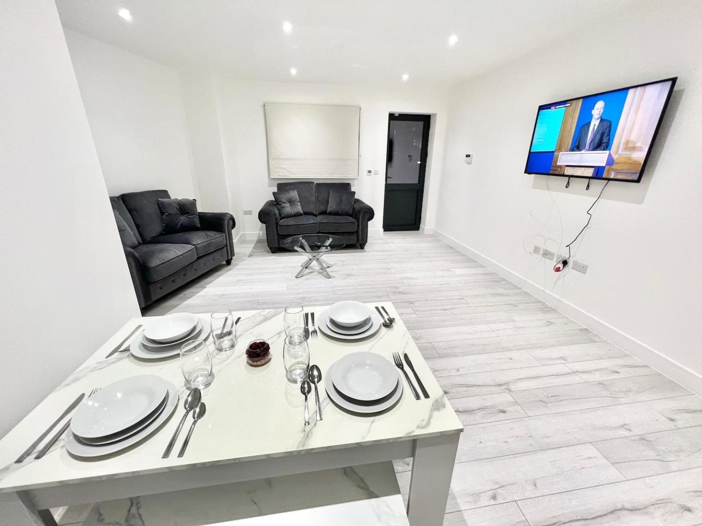 Apartahotel Queens Luxury Wembley Stadium -