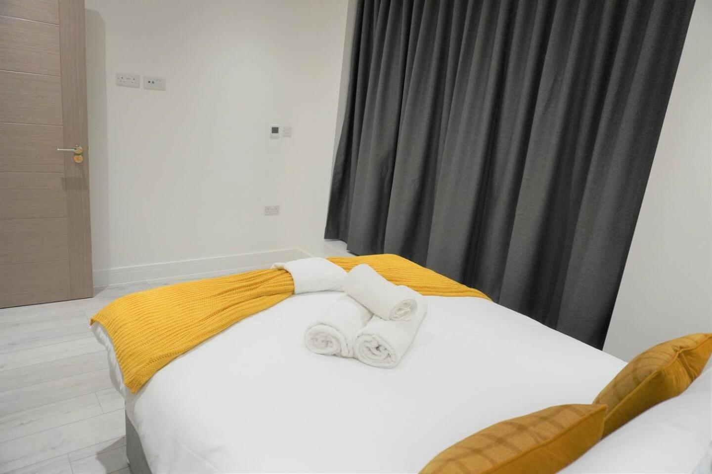 Apartahotel Queens Luxury Wembley Stadium - *